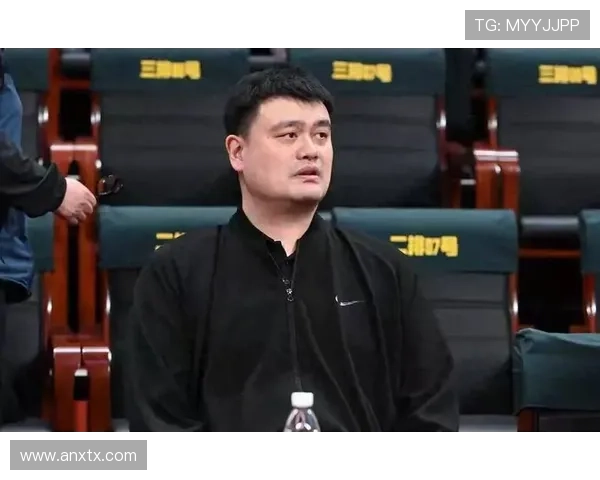 蒙古巨人姚明的传奇篮球之路与文化影响力探讨